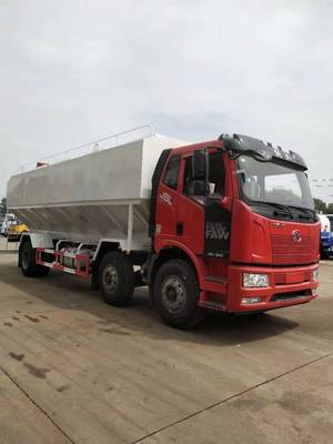 雙鴨山福田歐曼6噸豬仔運(yùn)輸車(chē) 高效、安全的現(xiàn)代化畜禽運(yùn)輸解決方案